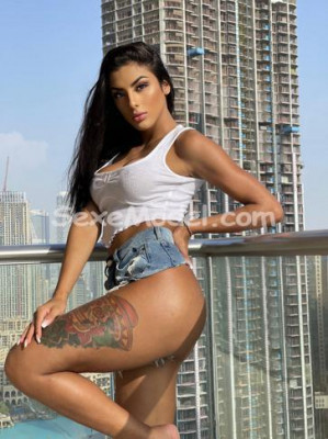 Escort_paris_fernanda_araujo_bx8aav.jpg